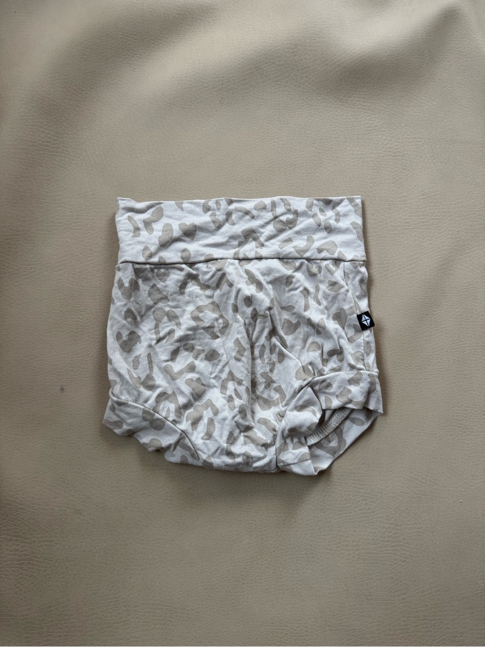 Kyte Baby Neutral Leopard-Print Bloomer in Beige and Cream